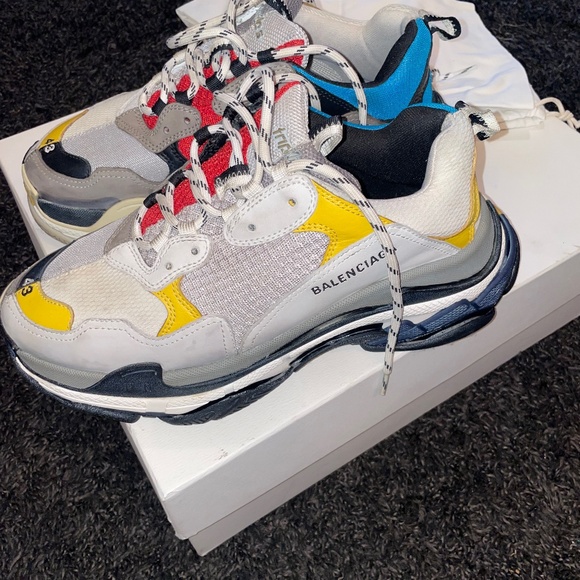 Balenciaga triple stack online